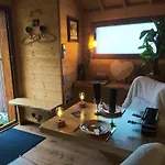 La Au Bain Perché