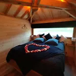 La Au Bain Perché